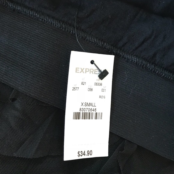 Express Ruffle Mini Skirt - Picture 2 of 2